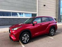 2023 Toyota Highlander hybrid XLE AWD