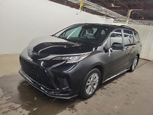 2022 Toyota Sienna Hybrid Sienna XSE AWD 7-Pass