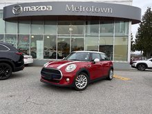 2016 MINI COOPER 5 Door