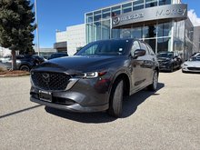 2022 Mazda CX-5 Signature AWD at