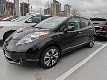 2015 Nissan LEAF SL // LEATHER