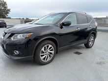 2015 Nissan Rogue SL // LEATHER // NAVIGATION
