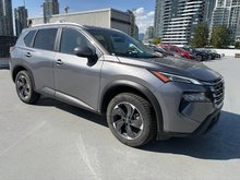 2025 Nissan Rogue SV AWD // 2.99% FINANCING!