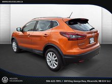 2020 Nissan Qashqai SV