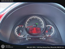 Volkswagen Beetle Convertible COMFORTLINE 2015