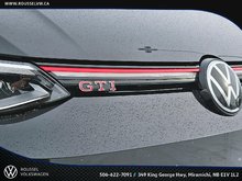 2023 Volkswagen Golf GTI Autobahn