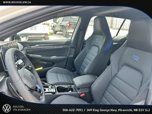 Volkswagen Golf R Black Edition 2025