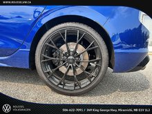 2025 Volkswagen Golf R Black Edition