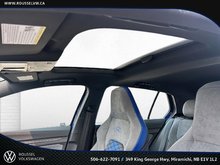 2025 Volkswagen Golf R Black Edition