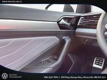 Volkswagen Jetta Comfortline 2025