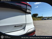 2025 Volkswagen Taos Comfortline Black Edition 4MOTION