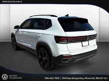 2025 Volkswagen Taos Comfortline Black Edition 4MOTION