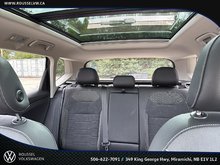 Volkswagen Taos Comfortline Black Edition 4MOTION 2025