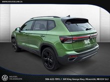 Volkswagen Taos Comfortline Black Edition 4MOTION 2025