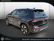 Volkswagen Taos Highline 4MOTION 2025