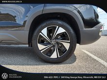 Volkswagen Taos Highline 4MOTION 2025