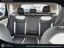 Volkswagen Taos Highline 4MOTION 2026