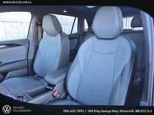 2026 Volkswagen Tiguan Comfortline R-Line Black Edition 4MOTION