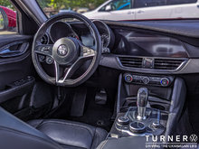 2017 Alfa Romeo GIULIA BASE DUAL SUNROOF / ALL WHEEL DRIVE / TURBO ENGINE