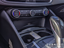 2017 Alfa Romeo GIULIA BASE DUAL SUNROOF / ALL WHEEL DRIVE / TURBO ENGINE