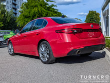 2017 Alfa Romeo GIULIA BASE DUAL SUNROOF / ALL WHEEL DRIVE / TURBO ENGINE