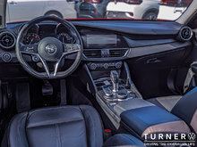 2017 Alfa Romeo GIULIA BASE DUAL SUNROOF / ALL WHEEL DRIVE / TURBO ENGINE
