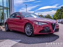2017 Alfa Romeo GIULIA BASE DUAL SUNROOF / ALL WHEEL DRIVE / TURBO ENGINE