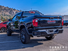 2024 GMC Canyon AT4 LOCALLY DRIVEN / LEATHER AND HEATED SEATS / TURBO MAX ENGINE / 4X4 DRIVETRAIN