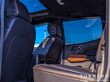 2024 GMC Canyon AT4 LOCALLY DRIVEN / LEATHER AND HEATED SEATS / TURBO MAX ENGINE / 4X4 DRIVETRAIN