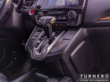 2017 Honda CR-V TOURING LOCALLY DRIVEN / HEATED LEATHER SEATS / ALL WHEEL DRIVE