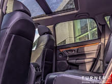 2017 Honda CR-V TOURING LOCALLY DRIVEN / HEATED LEATHER SEATS / ALL WHEEL DRIVE