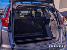 2019 Honda CR-V TOURING LOW KILOMETERS / ALL WHEEL DRIVE / HEATED SEATS & STEERING WHEEL