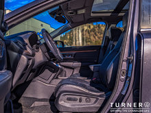 2019 Honda CR-V TOURING LOW KILOMETERS / ALL WHEEL DRIVE / HEATED SEATS & STEERING WHEEL