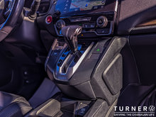 2019 Honda CR-V TOURING LOW KILOMETERS / ALL WHEEL DRIVE / HEATED SEATS & STEERING WHEEL