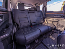 2019 Honda CR-V TOURING LOW KILOMETERS / ALL WHEEL DRIVE / HEATED SEATS & STEERING WHEEL