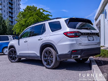 2023 Honda Pilot BLACK EDITION V6 ENGINE / ALL WHEEL DRIVE / 3RD ROW SEATING
