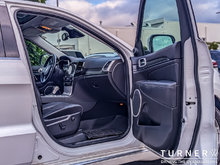 2020 Jeep Grand Cherokee SUMMIT 5.7L V8 HEMI ENGINE / FOUR WHEEL DRIVE / AIR SUSPENSION