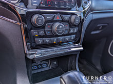 2020 Jeep Grand Cherokee SUMMIT 5.7L V8 HEMI ENGINE / FOUR WHEEL DRIVE / AIR SUSPENSION