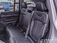 2022 Jeep Grand Cherokee LIMITED 3.6L V6 ENGINE / FOUR WHEEL DRIVE / ONLY 38,584KMS