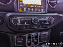 2020 Jeep Wrangler Unlimited North Edition FOUR WHEEL DRIVE / REMOTE START / HEATED SEATS AND STEERING WHEEL