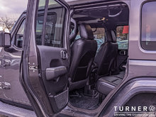 2020 Jeep Wrangler Unlimited North Edition FOUR WHEEL DRIVE / REMOTE START / HEATED SEATS AND STEERING WHEEL