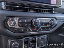 2024 Jeep Wrangler SAHARA FOUR WHEEL DRIVE / REMOTE ENGINE START / HEATED SEATS AND STEERING WHEEL