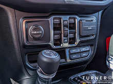 2024 Jeep Wrangler SAHARA FOUR WHEEL DRIVE / REMOTE ENGINE START / HEATED SEATS AND STEERING WHEEL