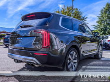 2020 Kia Telluride SX LIMITED W/NAPPA Premium Nappa Leather / V6 Engine / 3 Rows (2nd Row Captains)