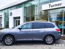 2015 Nissan Pathfinder Low KMS! Local Car| New Tires! Loaded SUV