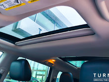 2015 Nissan Pathfinder Low KMS! Local Car| New Tires! Loaded SUV