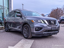 2017 Nissan Pathfinder S FOUR WHEEL DRIVE / V6 ENGINE / 3RD ROW SEATS / BACKUP CAMERA