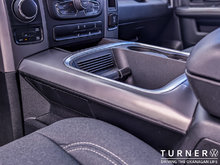 2023 Ram 1500 Classic WARLOCK FOUR WHEEL DRIVE / WARLOCK EDITION