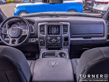 2023 Ram 1500 Classic WARLOCK FOUR WHEEL DRIVE / WARLOCK EDITION