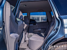 2010 Subaru Forester CONVENIENCE ALL WHEEL DRIVE / HEATED SEATS / LOW KILOMETERS